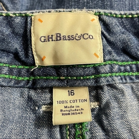 G.H. Bass & Co denim shorts, size 16 - Picture 3 of 3
